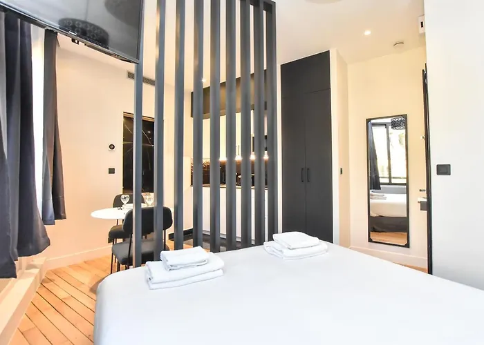 Cmg Residence Opera